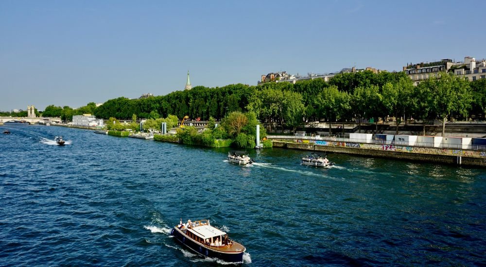 The Seine River Has Its Own “Lake” Vibe