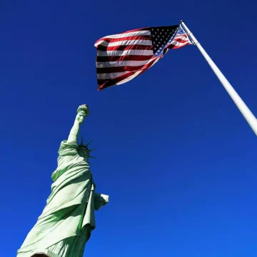 50 States and Capitals List
