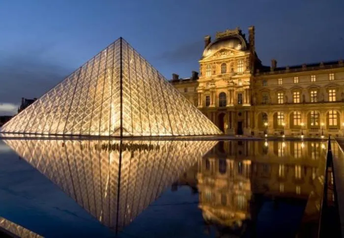 Louvre Museum