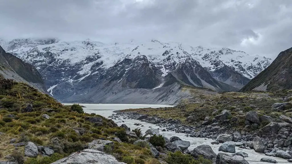 What Can You See Along The Hooker Valley Track