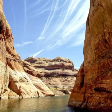 Which US state has the most lakes