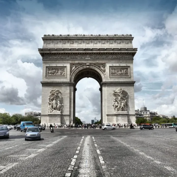 Weather in Paris by Month